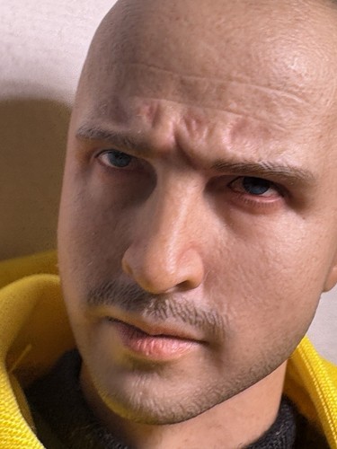 Breaking Bad 1/6 Scale Jesse Pinkman Action Figure - Complete Accessories - US - Picture 9 of 21