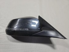 Retroviseur droit (ou coque) BMW 740