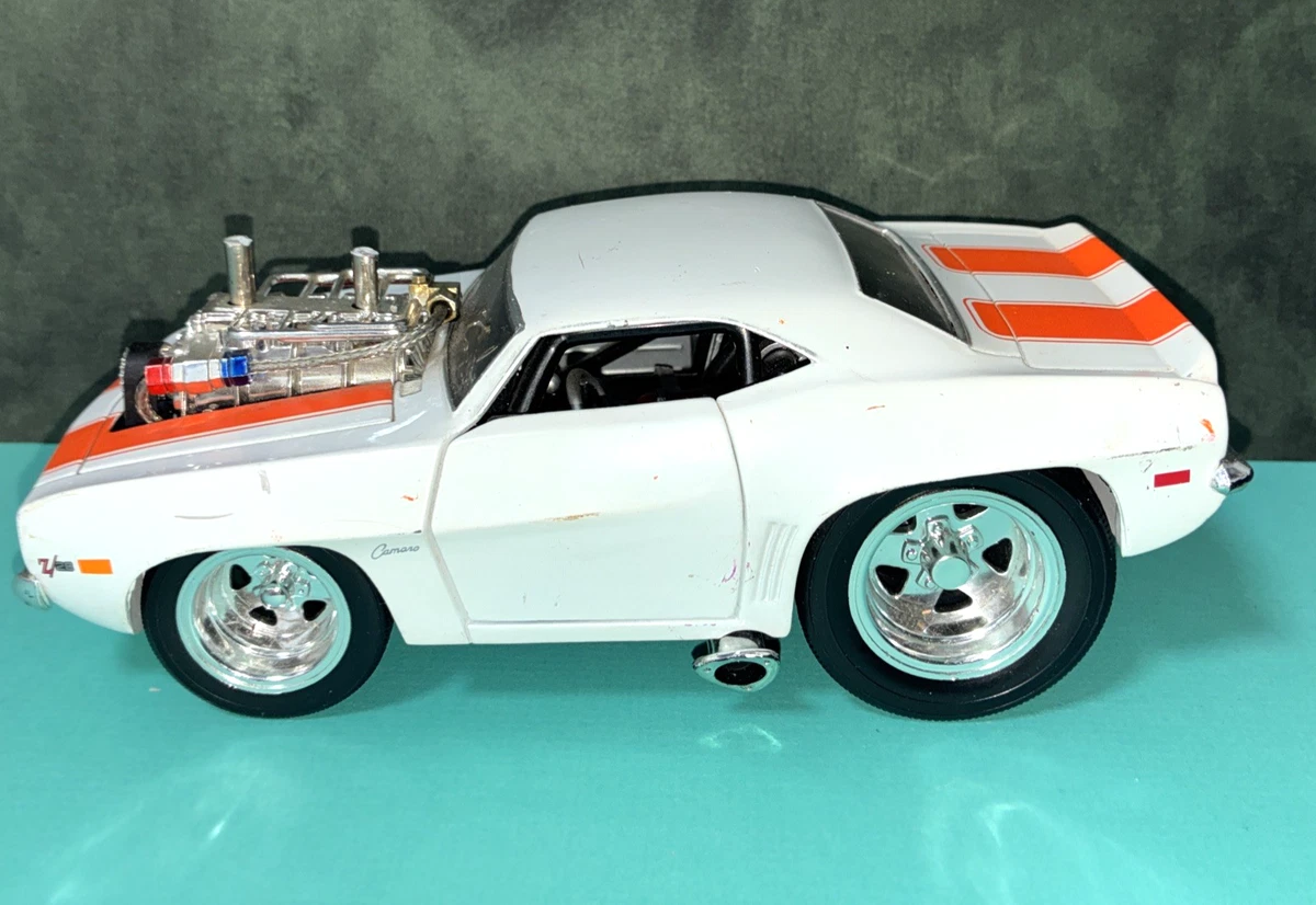Muscle Machines 1:24 Diecast Cars, Trucks & Vans for sale | eBay