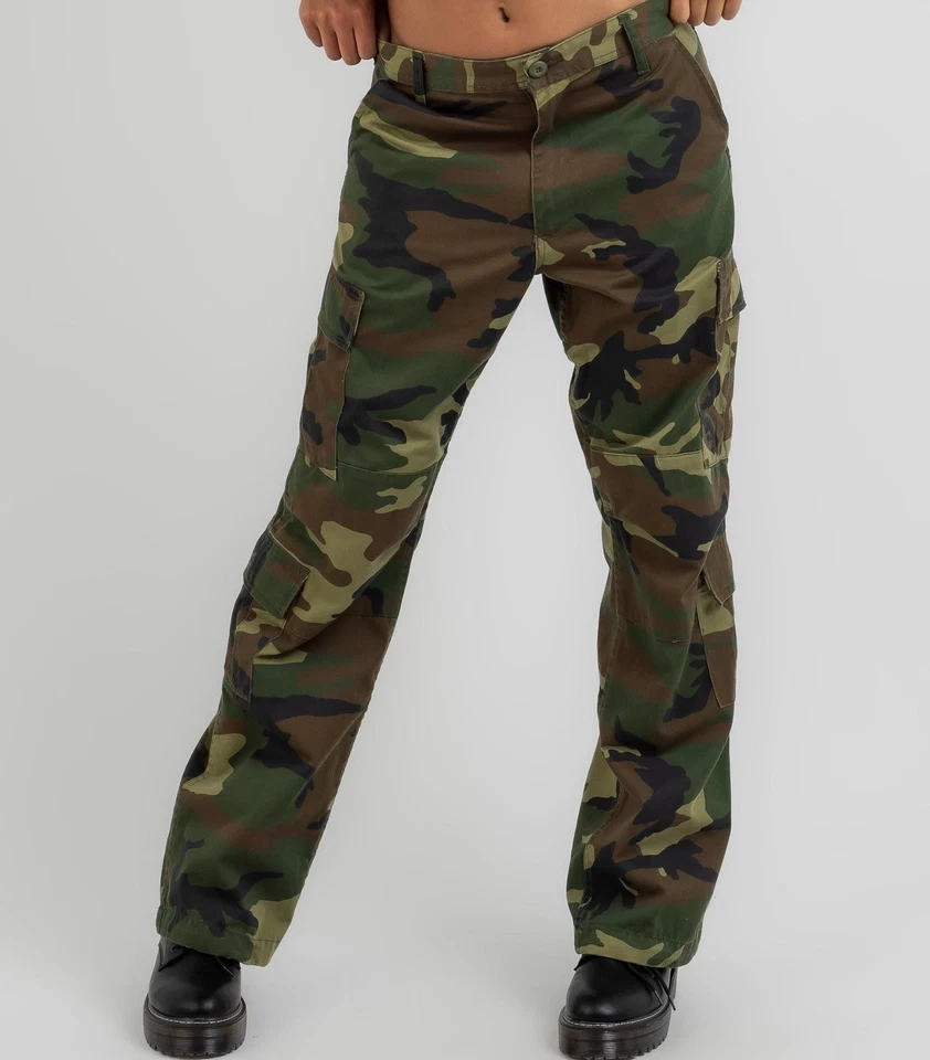 Rothco BDU Woodland Camo Unisex Large Paratrooper Cargo Green Mens Womens Pants - Image 2 of 4