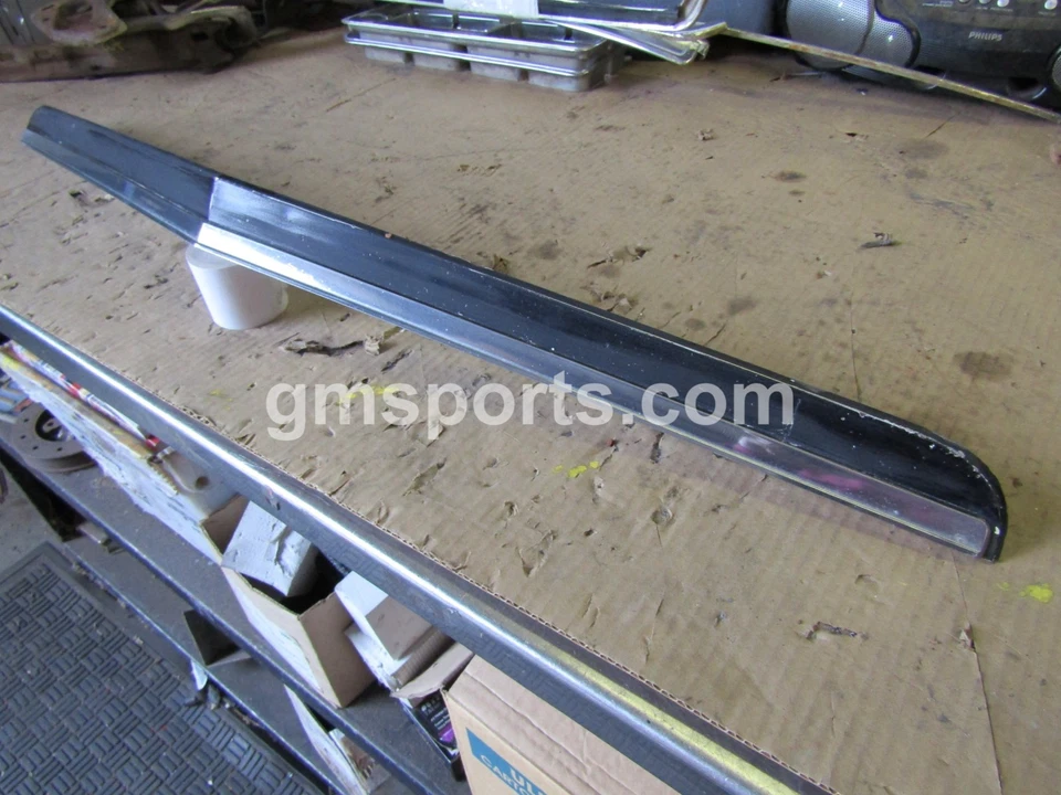 Buick Skylark GS 1972 moldura de labios con capucha Foto 2 de 4