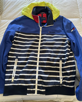 MEDIUM NEW Tommy Hilfiger Adaptive Men's Blue THE REGATTA JACKET Windbreaker
