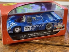 SLOT.IT CA02a PORSCHE 956 LE MANS 83 "KENWOOD" 1/32 SLOT CAR