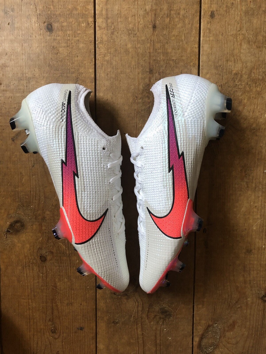 nike mercurial vapor 13 desert sand
