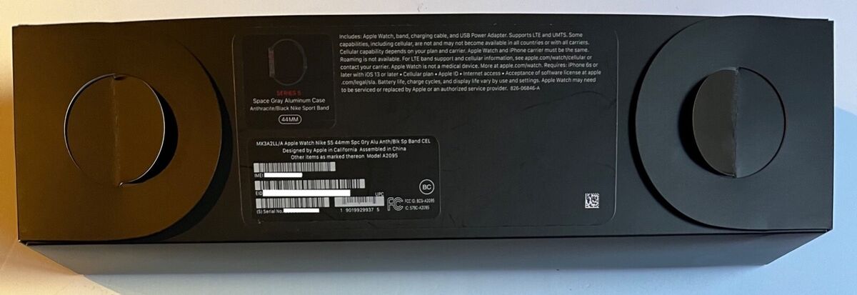 Apple Watch Nike Series 5 44mm Space Gray LTE Cellular Black Apple Watch Nike Series 5 44mm Space Gray LTE Cellular Black