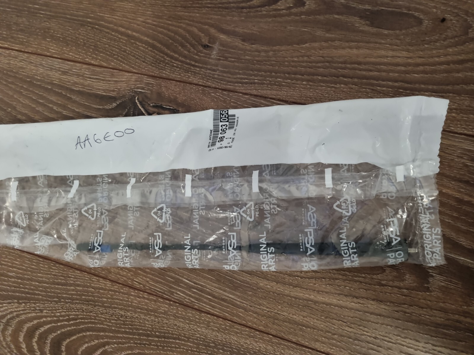 Genuine Peugeot CITROEN Radio Aerial Antenna Mast 9806305680 for 