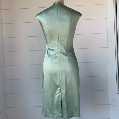 Elegante vestido de satén para mujer 2 - Imagen 3 de 3