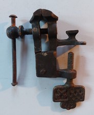 kleiner antiker Schraubstock - Goldschmied - Uhrmacher - Feinmechaniker
