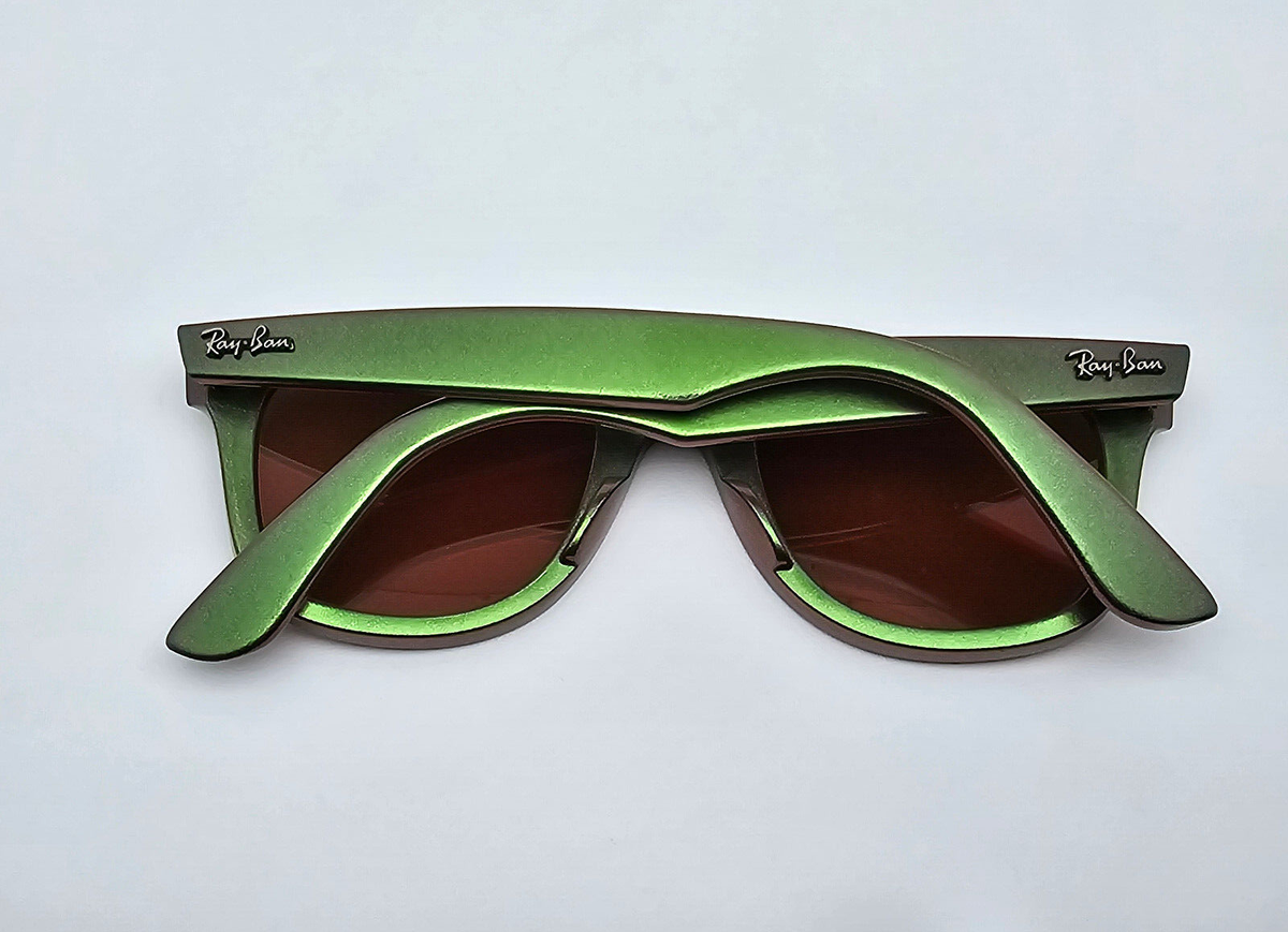 Ray-Ban RB2140 6109/Z2 Cosmo Collection Venus Wayfarer  display picture 3