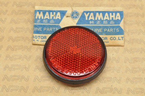 NOS Yamaha DT250 DT360 DT400 RD350 TX500 TX750 TX650 Reflector 449-85131-02