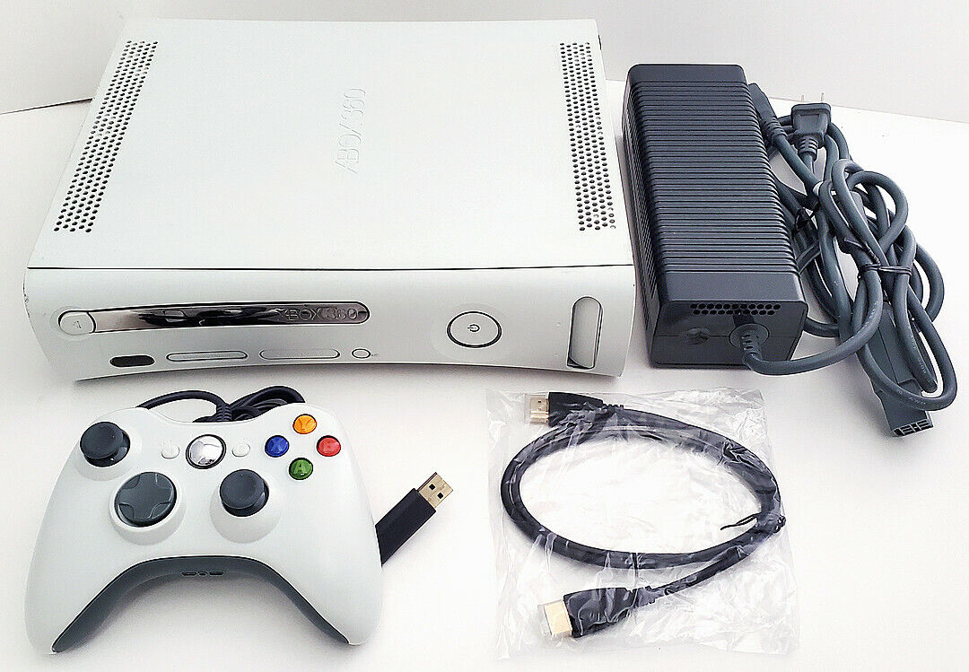 Microsoft Xbox 360 Slim - 4GB - White - Gaming Console - Very Good