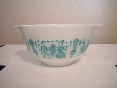 Vintage Pyrex Amish Butterprint Turquoise & White 1 1/2 Pint Cinderella Bowl #44