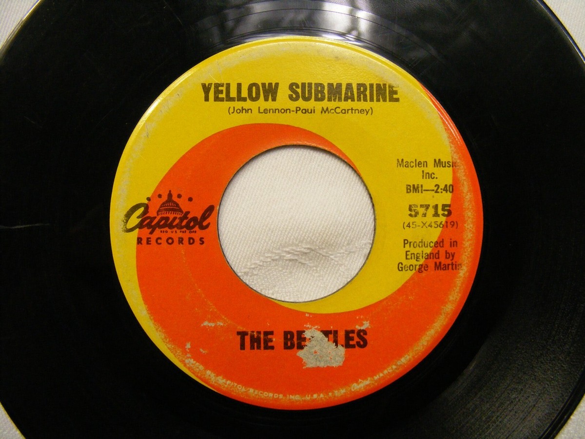 Vintage 45 RPM The Beatles Yellow Submarine Capitol Records 3-c-b