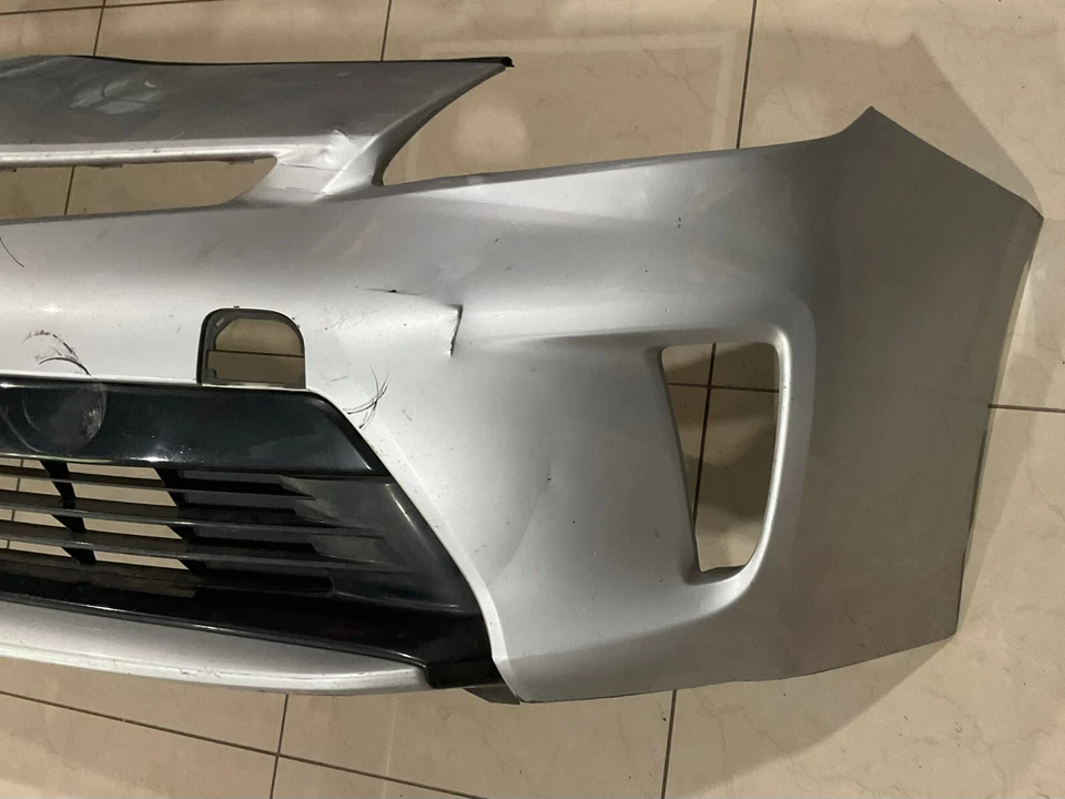 Cubierta de parachoques delantero gris Toyota Prius 2012-2015/enchufable 52119+47510 OEM Foto 4 de 4