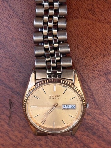 VINTAGE MEN'S SEIKO PRESIDENTIAL QUARTZ DAY-DATE GOLD WRIST WATCH 7N43-8111 - Picture 2 of 7