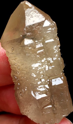 21g Natural skeletal Elestial Candle QUARTZ Crystal Inner Mongolia t195 - Picture 6 of 7