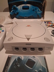 Sega Dreamcast MK-50000 Boxed Bundle Pristine Console Matching Serial VA2 CIB