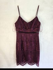 GUESS Women’s Size 6 Maroon Lace Cocktail Dress Geometric Embroidered Bodycon