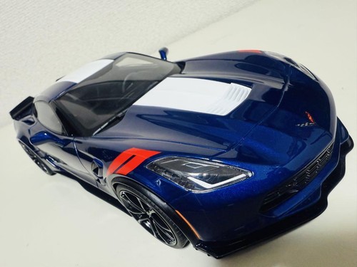 GT Spirit 1/18 Chevy Corvette C7 Blue Model Car - Picture 4 of 6