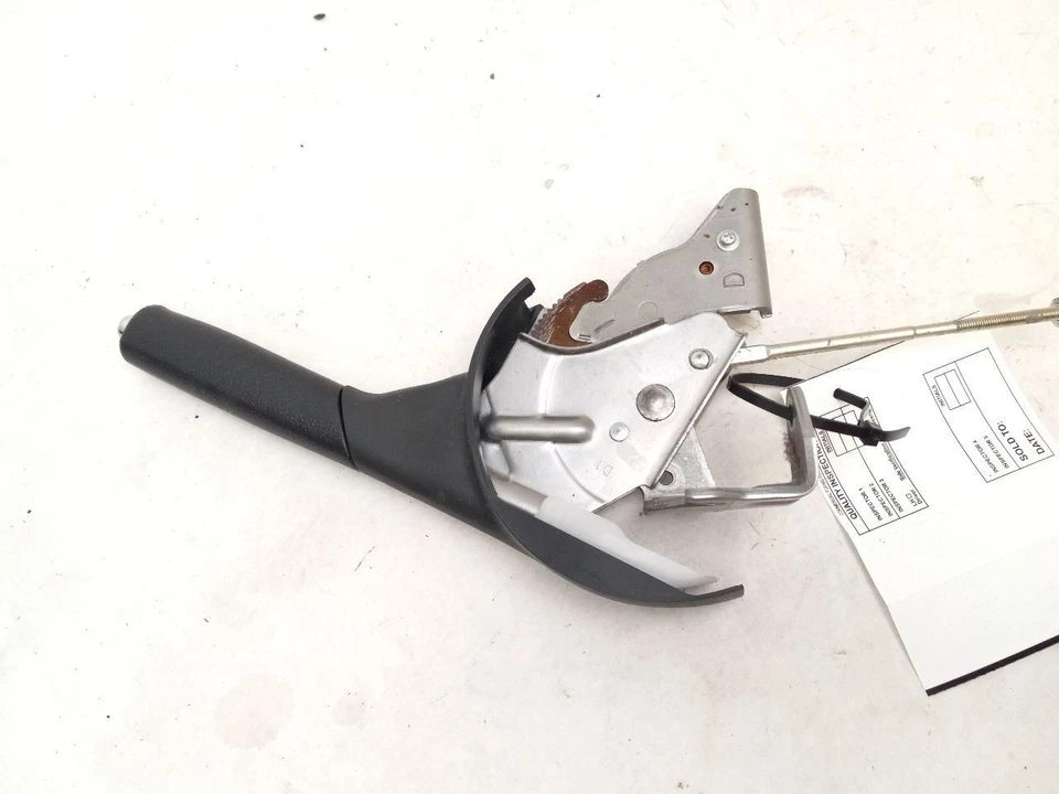MANIJA DE FRENO DE ESTACIONAMIENTO DE EMERGENCIA para TOYOTA PRIUS C 2013 OEM Foto 4 de 4