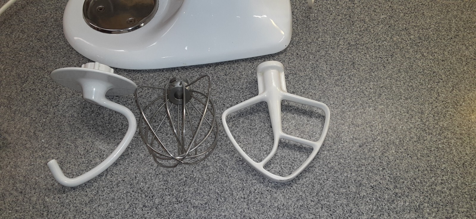 KitchenAid Classic Plus Tilt Head Stand Mixer KSM75 4.5 Quart w