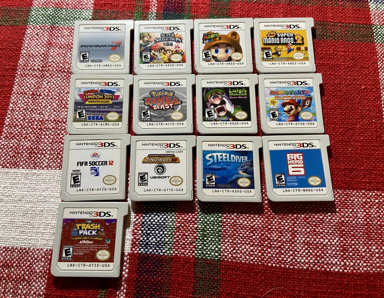 Used Nintendo 3DS XL blue with 4gb SD card & lot of 13 3DS games