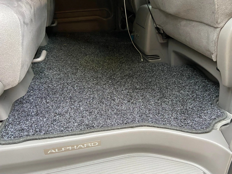 Toyota Alphard 10 & 20 Series Cover Mats - Image 2 of 4