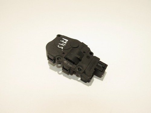 Audi A4 B8 TYP8K Stellmotor Heizung Klima flap air servo vent control