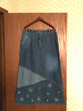Women's Authentic Oilily Jean Skirt Embellished With Beaded Flowers Size 42