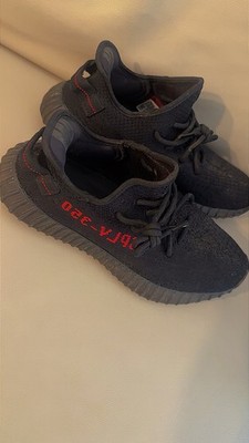adidas Yeezy Boost 350 V2 Men's Sneakers Size 9 Bred/Black/Red CP9652