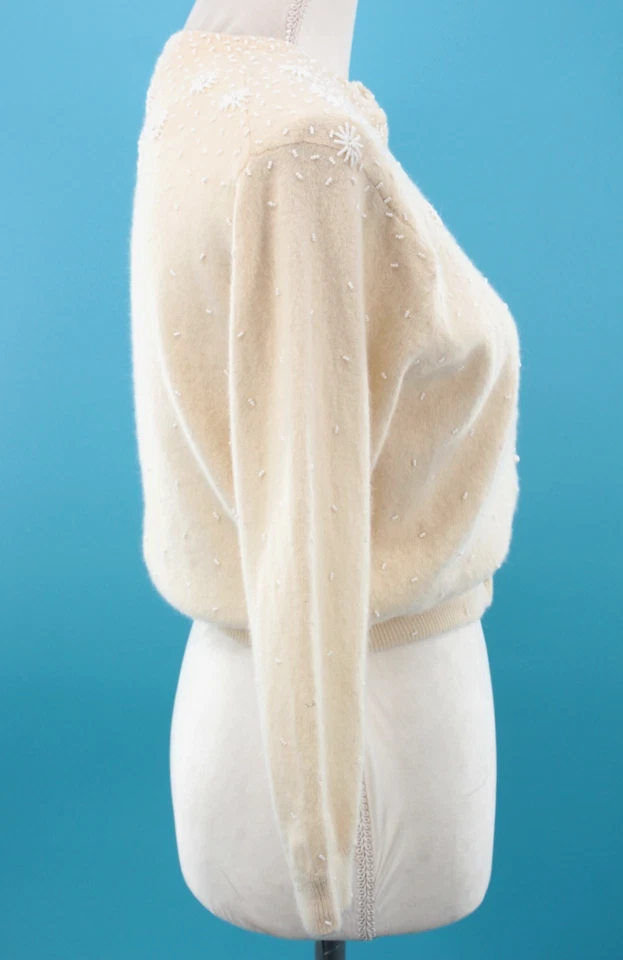 复古女式 50 年代 60 年代奶油色羊毛/安哥拉串珠开衫毛衣 XS/S 1950 年代 20 世纪 60 年代 — 第 3/4 张图片