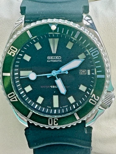 VINTAGE SEIKO AUTOMATIC MENS 150M MENS DIVER WATCH