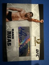 2010-11 Ultimate Collection Hockey 17