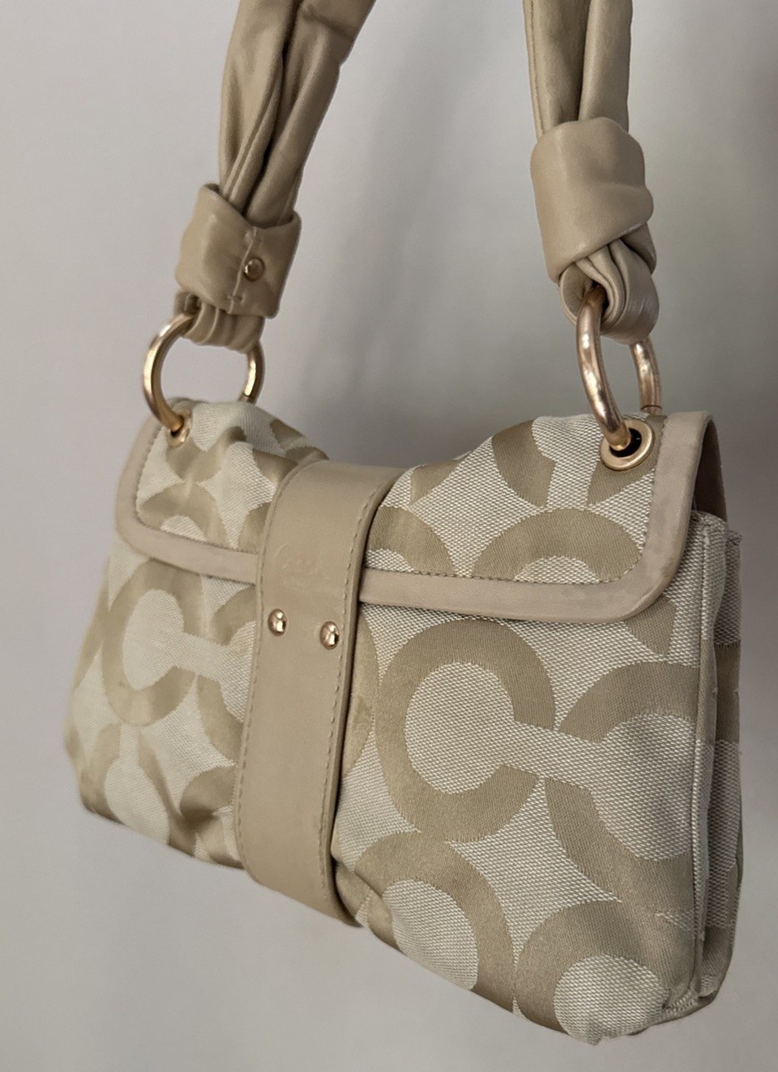 バッグ Coach Beige Parker Signature Ruched Bag Coach Parker Beige Signature C Optic Canvas Kiss Lock