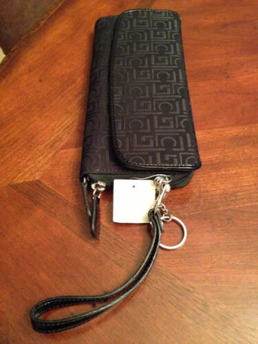 Cartera de reproductores de audio Liz Claiborne Casos