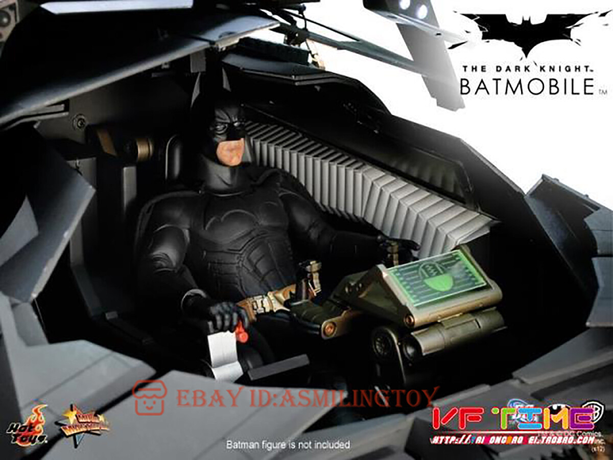 1/6 Hot Toys MMS596 The Dark Knight TDK Tumbler Batman Batmobile