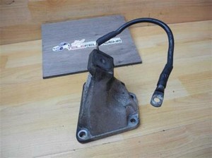 Audi A6 4B 2,5 TDI Motorhalter Stütze Motorträger rechts AYM 4B0199308/306/B/C