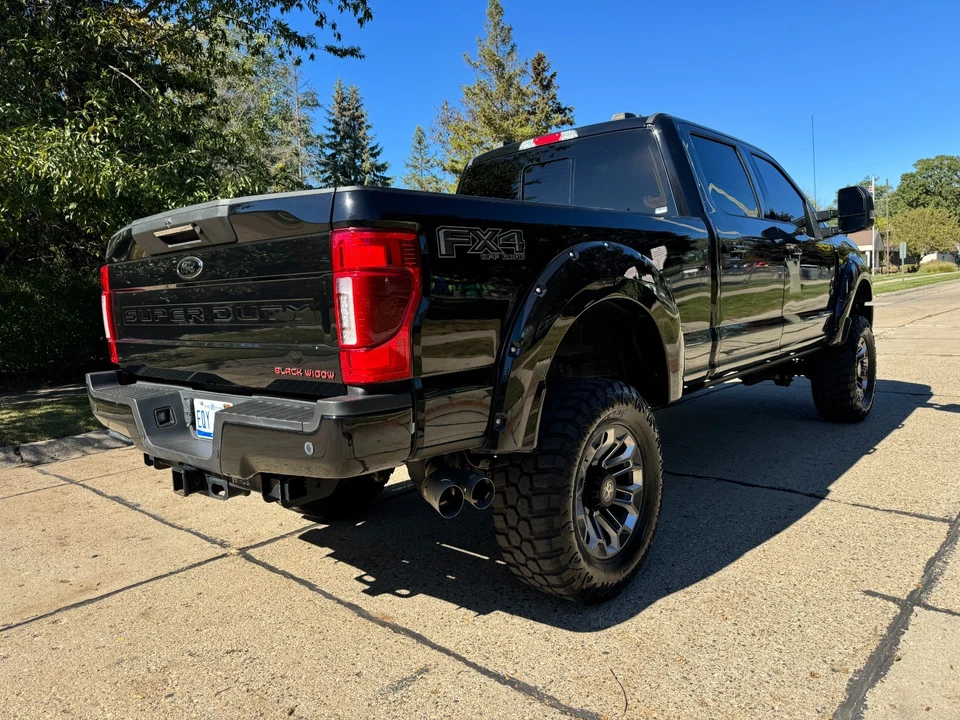 2021 Ford F-250 FORD F 250 BLACK WIDOW  4X4 T Diesel  Automatic - Image 3 of 4