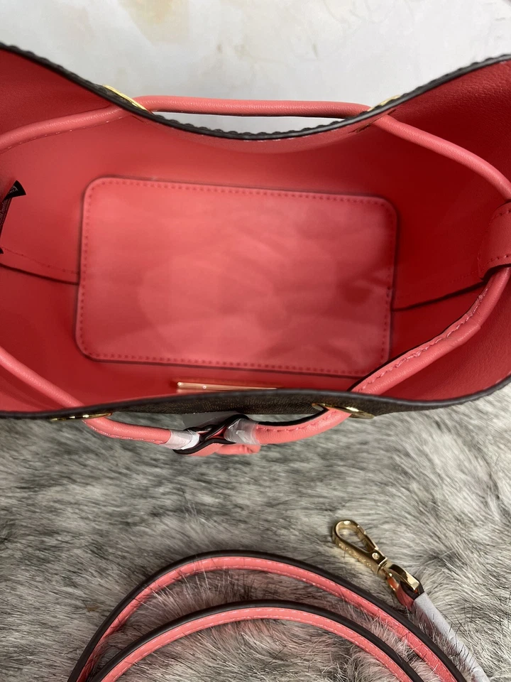 MICHAEL MICHAEL KORS Suri Small Logo Crossbody Bag Grapefruit MSRP: $328.00 - Image 4 of 4