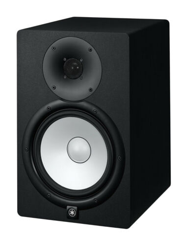 Yamaha HS8 120W Power Amplification (220V and 50Hz) Studio Monitor   - Picture 1 of 1