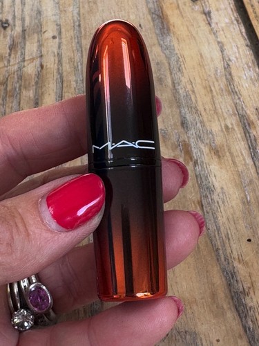 NEU!! MAC Love Me Lippenstift, Mama, ich bin ein reicher Mann 430 - Bild 3 von 5
