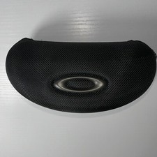 Oakley Vault Sunglass Case, Zipper Closure Hard Shell Nylon 07-025 Black