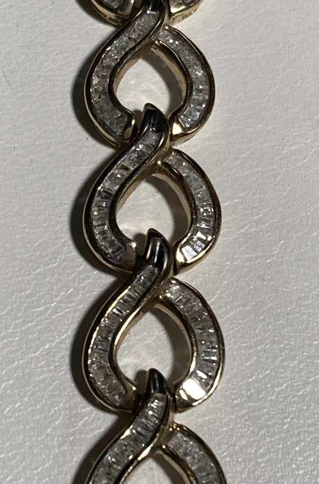 Brazalete de diamantes de oro amarillo de 10 quilates de 6,50 quilates 7 1/4 pulgadas Foto 4 de 4