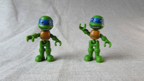 Two Viacom Slightly Articulated Tiny Teenage Mutant Ninja Turtles - Picture 9 of 10