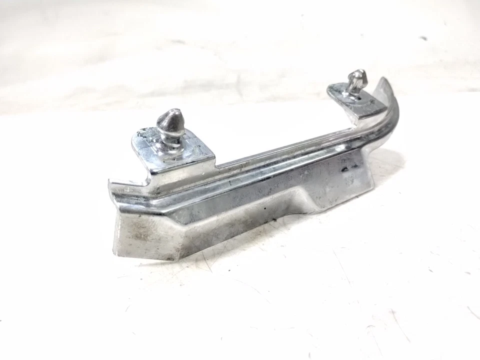 Cubierta de moldura izquierda Honda VTX1800 S R 2004 11375-MCHB-0000 Foto 3 de 4