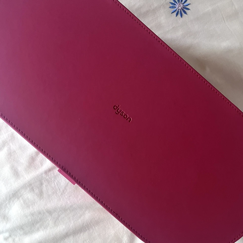 Dyson Airwrap Complete Hair Styler HS01 Limited Edition Red 100V Japan - Image 4 of 4