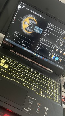 i5-11400H Prozessor, 16 GB RAM, 512 GB SSD, NVIDIA GeForce RTX  3050, Grau,