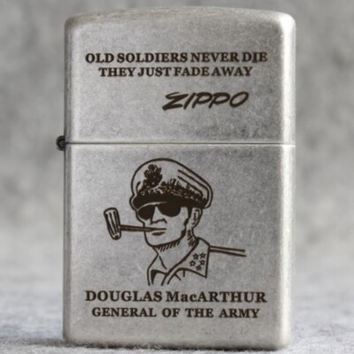 Zippo Feuerzeug 121FB Antique Silver Custom Design / General MacArthur Neu in...