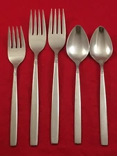 Lot of 5 Melissa Stainless ONEIDA SILVER 1881 Rogers Burnished Forks, Teaspoons