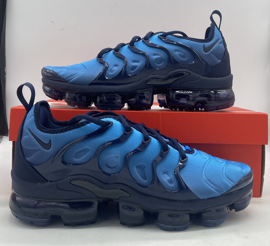 nike vapormax plus obsidian